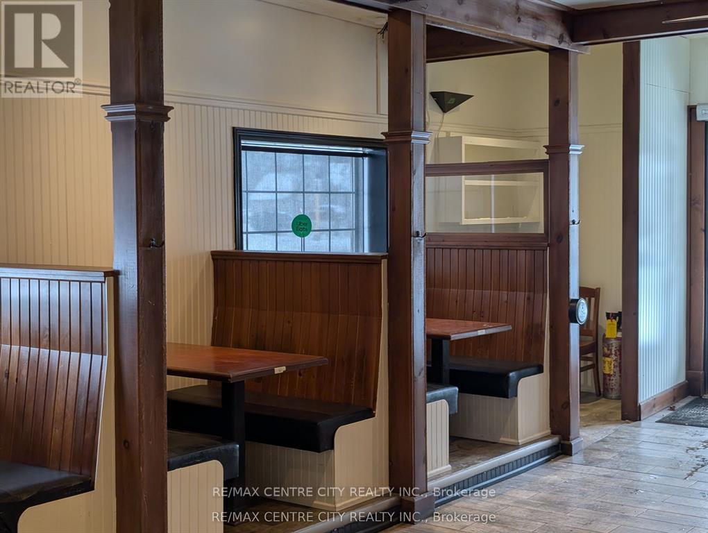 2300 Wharncliffe Road S, London South, Ontario  N6P 1L1 - Photo 10 - X13104458