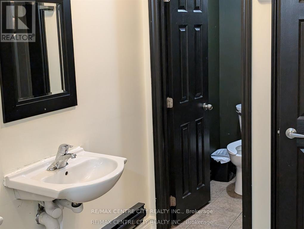 2300 Wharncliffe Road S, London South, Ontario  N6P 1L1 - Photo 19 - X13104458