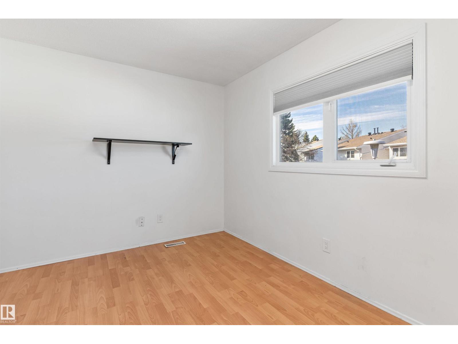 6734 36a Av Nw, Edmonton, Alberta  T6K 1S3 - Photo 12 - E4486648
