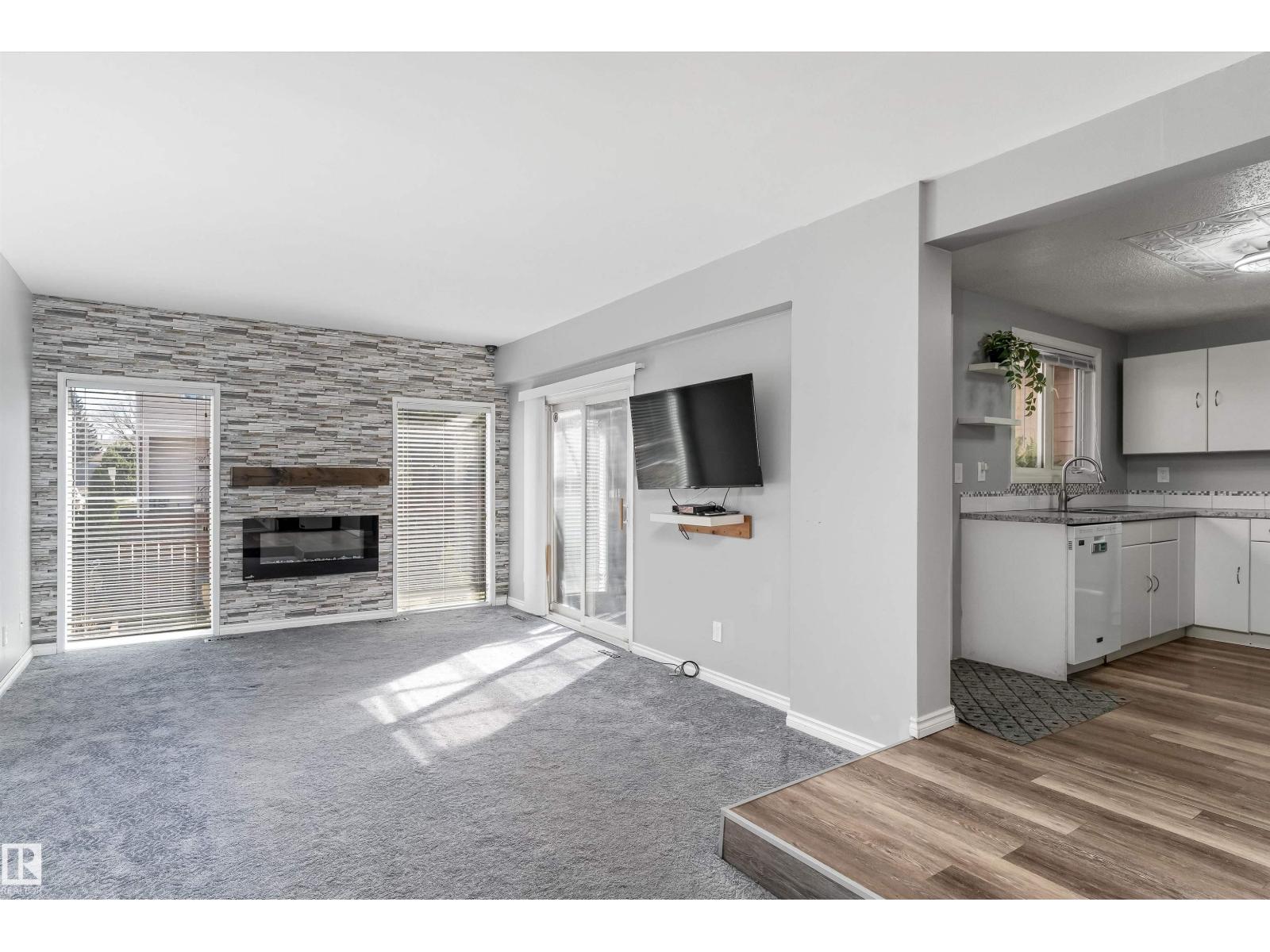 6734 36a Av Nw, Edmonton, Alberta  T6K 1S3 - Photo 9 - E4486648