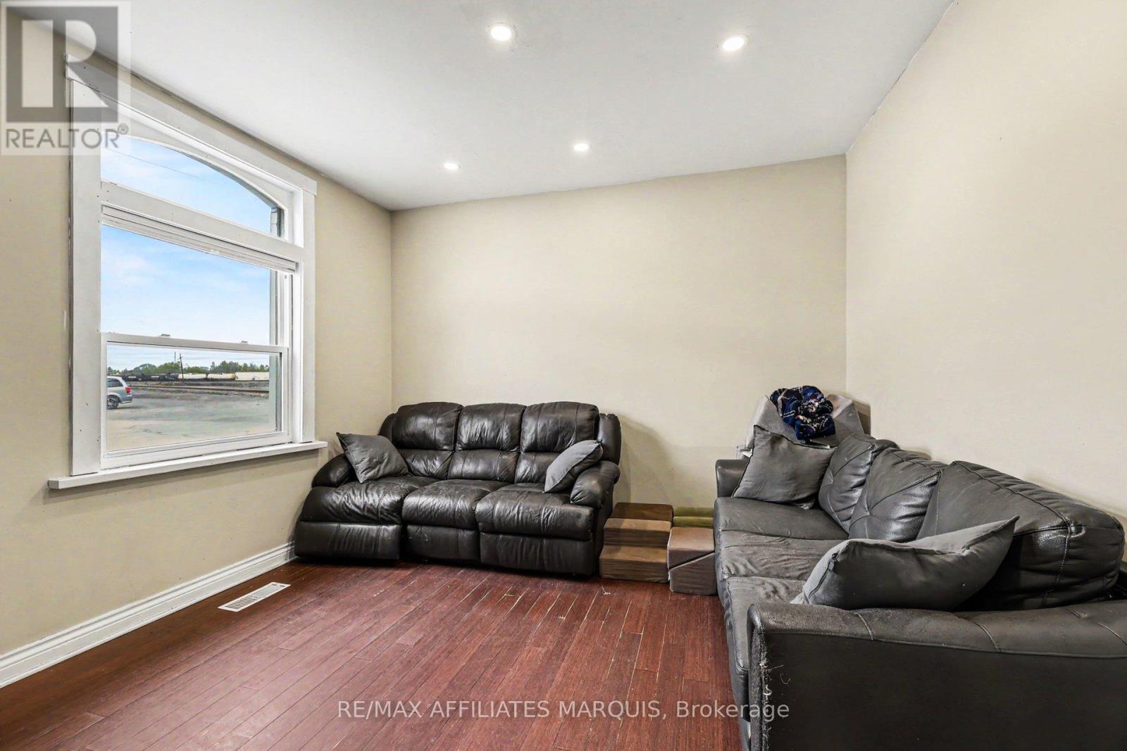 103 William Street E, Smiths Falls, Ontario  K7A 1E3 - Photo 6 - X13104232