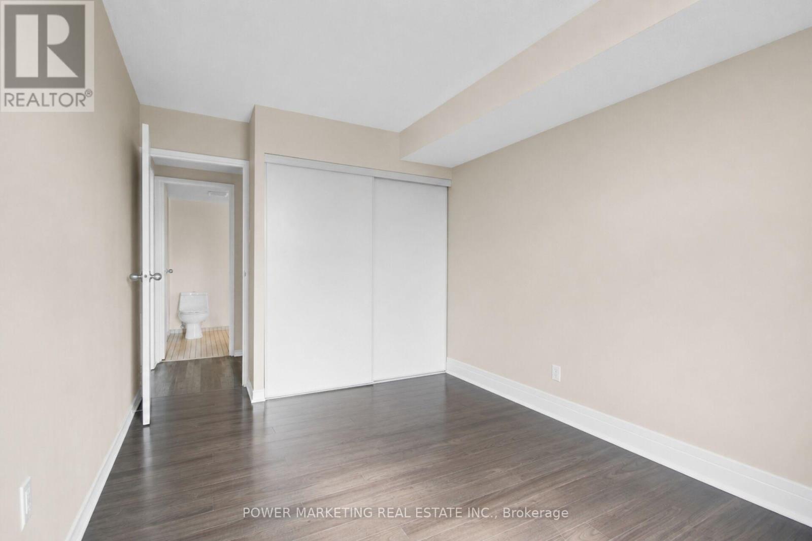 1206 - 2759 Carousel Crescent, Ottawa, Ontario  K1T 2N5 - Photo 8 - X13104276
