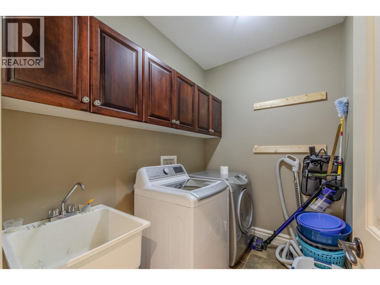 2377 Wiltse Drive, Penticton, British Columbia  V2A 7X7 - Photo 37 - 10386762