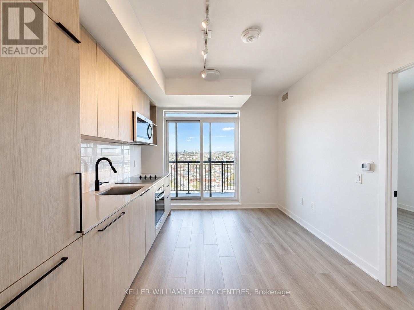 1606 - 1185 DUPONT STREET, Toronto, Ontario