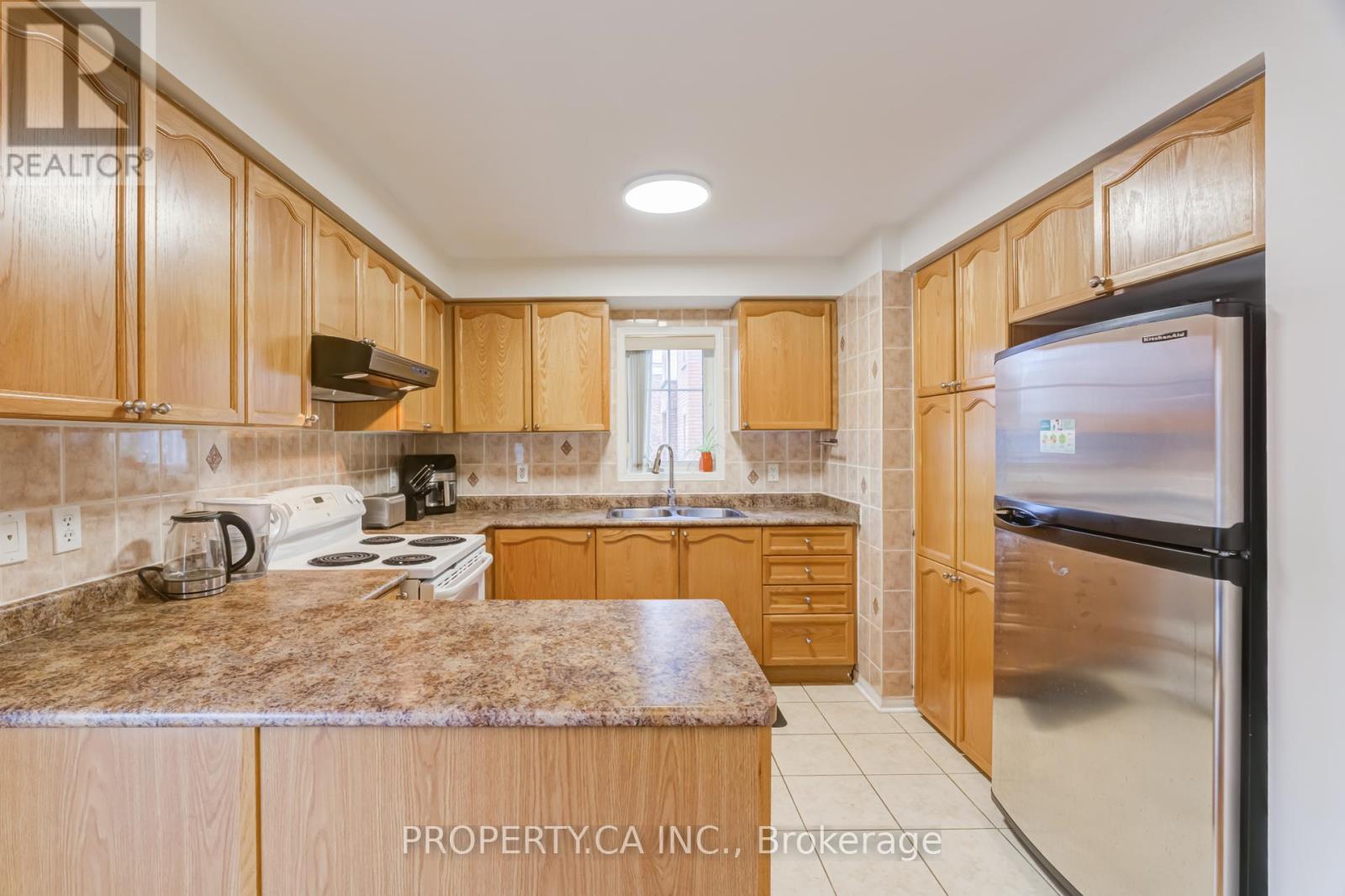 33 - 365 Murray Ross Parkway, Toronto, Ontario  M3J 3T7 - Photo 13 - W13098316
