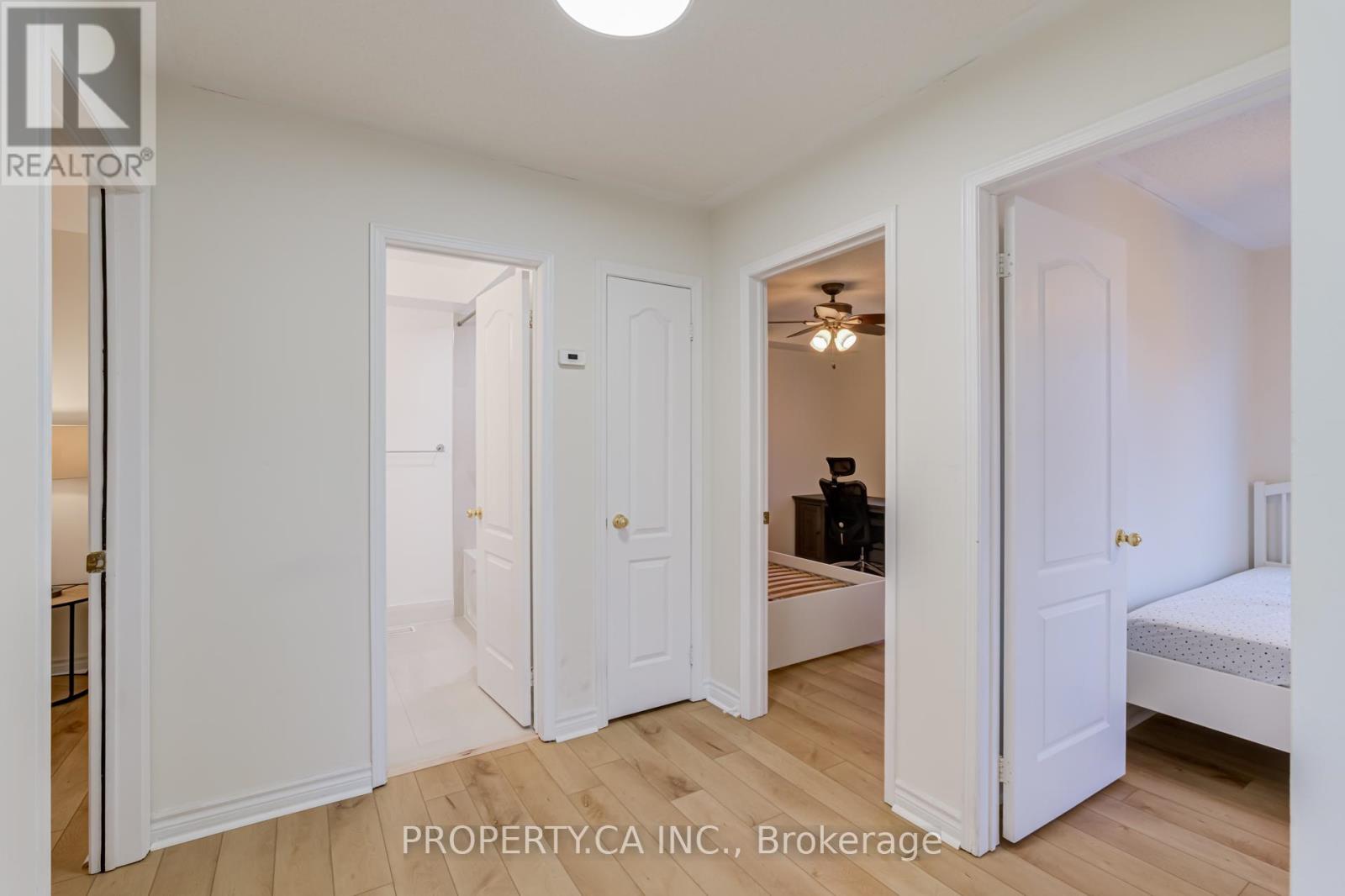 33 - 365 Murray Ross Parkway, Toronto, Ontario  M3J 3T7 - Photo 17 - W13098316