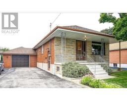 10 ROSEWOOD AVENUE, Toronto, Ontario