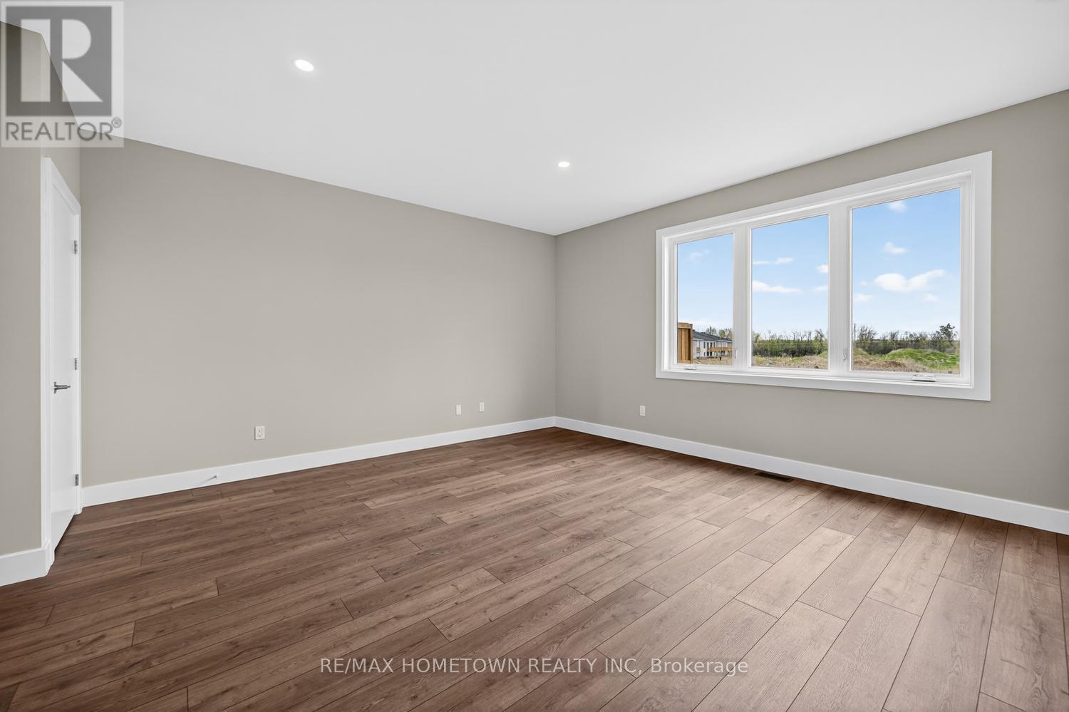 1009 Dobbie Street, Brockville, Ontario K6V 7N1 - Photo 10 - X13029856