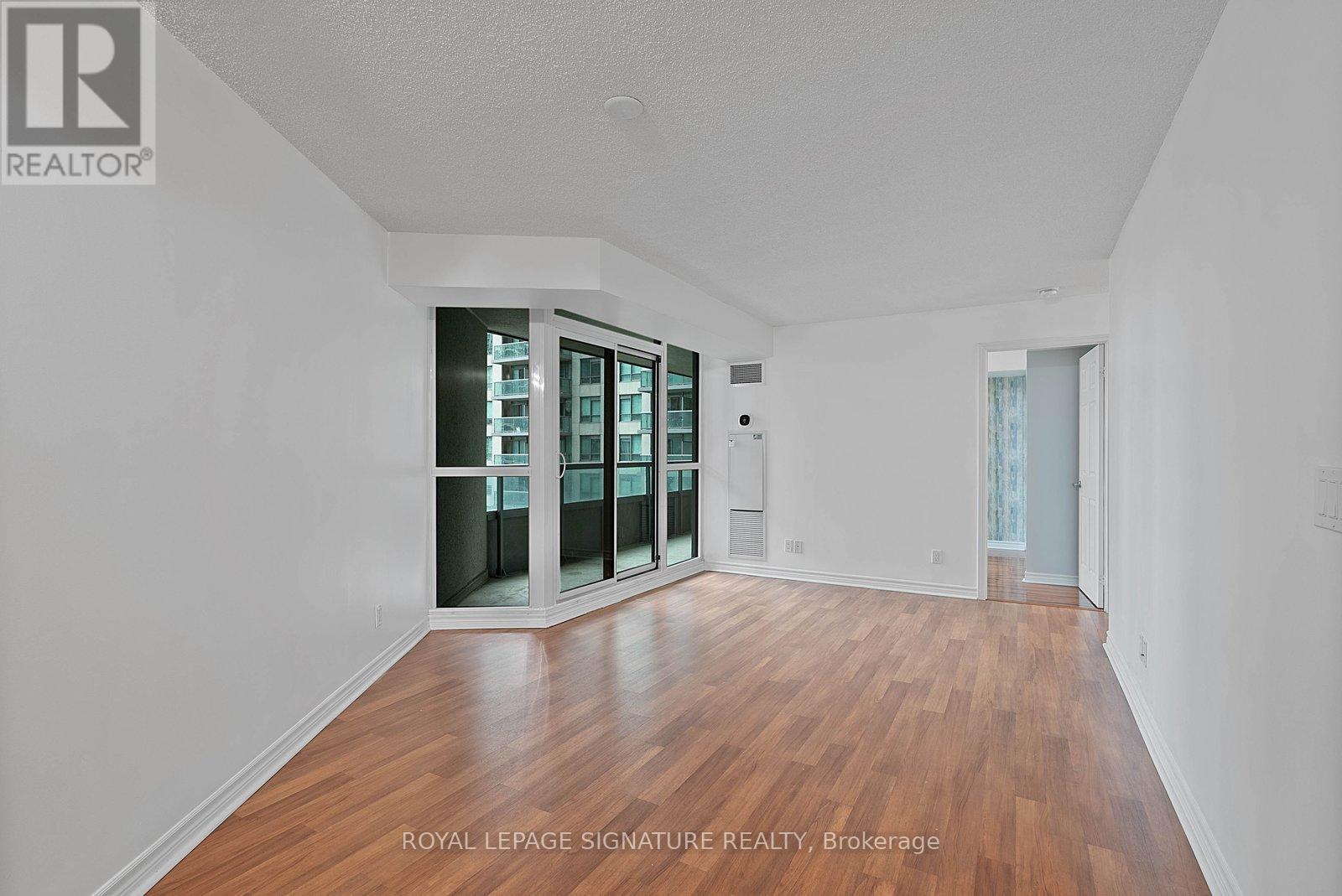 801 - 19 Grand Trunk Crescent, Toronto, Ontario  M5J 3A3 - Photo 13 - C13104174