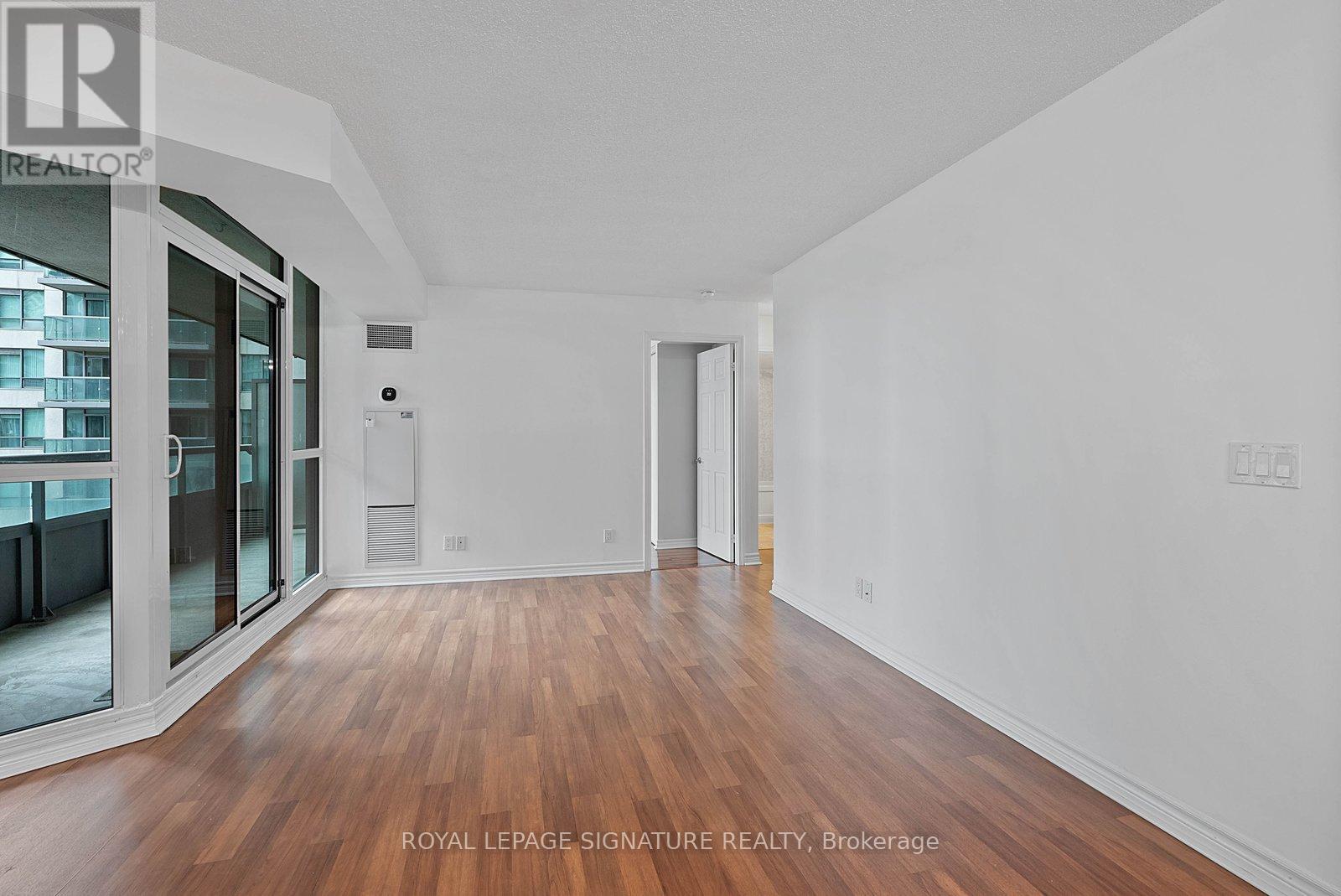 801 - 19 Grand Trunk Crescent, Toronto, Ontario  M5J 3A3 - Photo 17 - C13104174