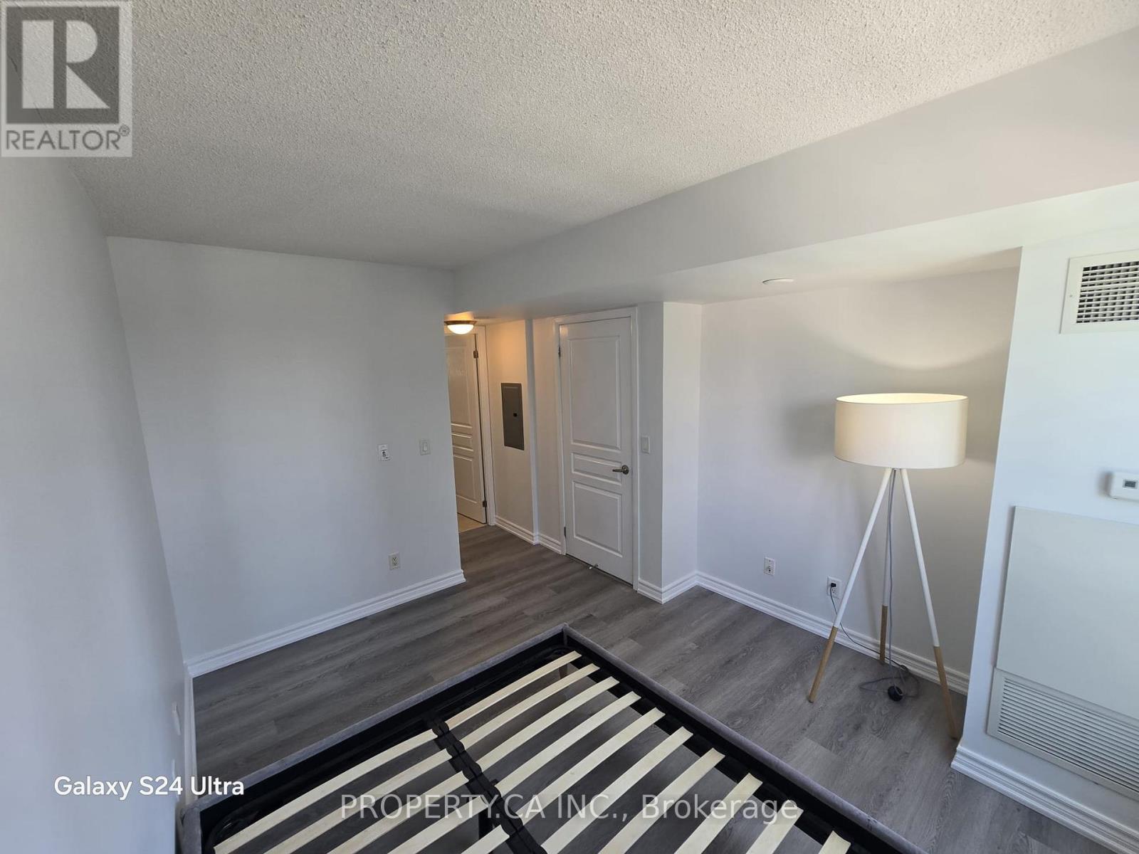 2811 - 18 Yonge Street, Toronto, Ontario  M5E 1Z8 - Photo 13 - C13104344