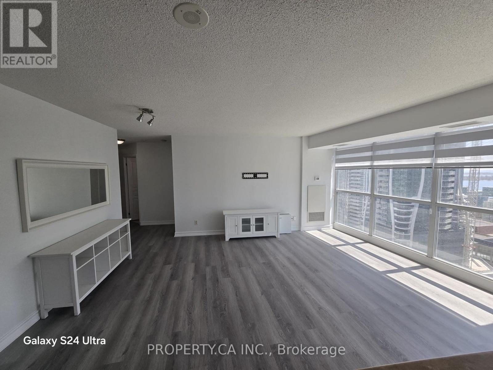 2811 - 18 Yonge Street, Toronto, Ontario  M5E 1Z8 - Photo 19 - C13104344