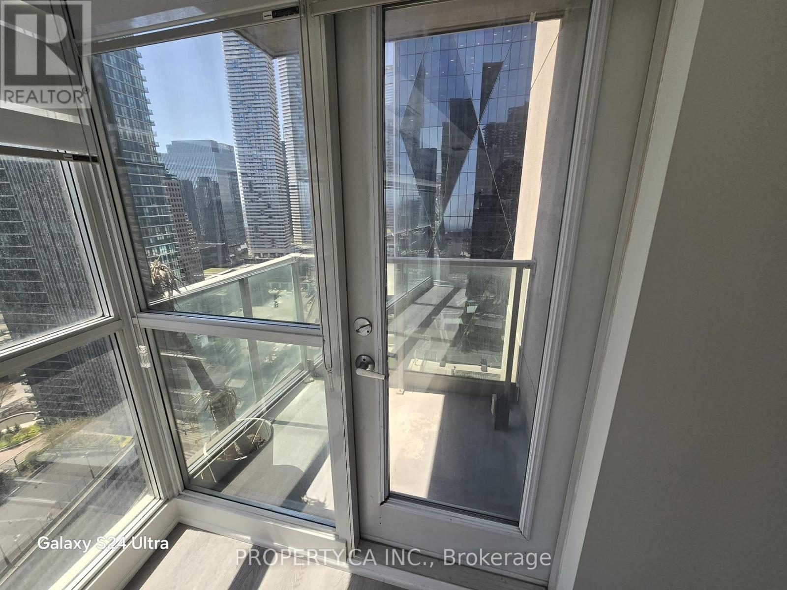 2811 - 18 Yonge Street, Toronto, Ontario  M5E 1Z8 - Photo 20 - C13104344