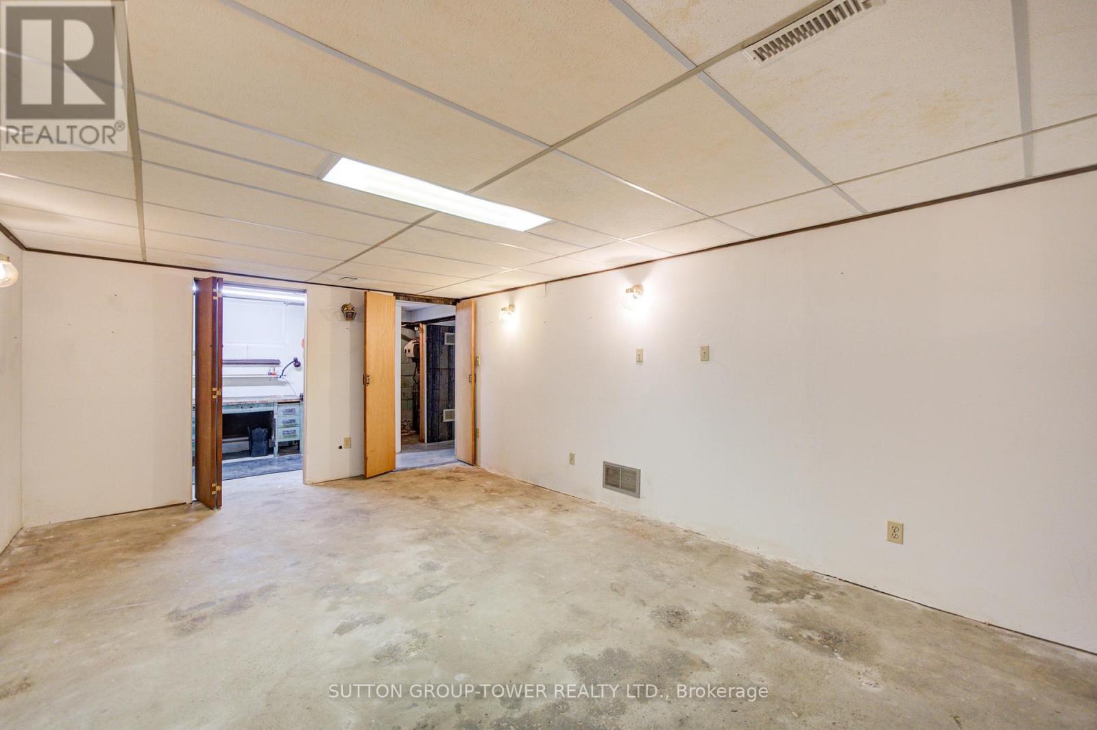 31 Melody Road S, Toronto, Ontario  M9M 1C9 - Photo 44 - W13101466