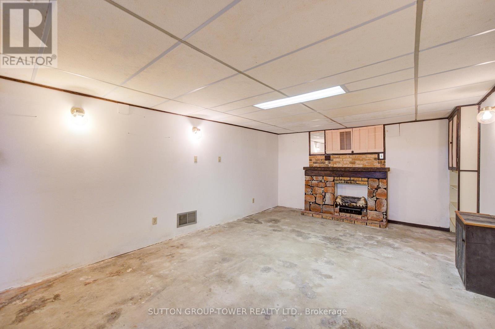 31 Melody Road S, Toronto, Ontario  M9M 1C9 - Photo 42 - W13101466