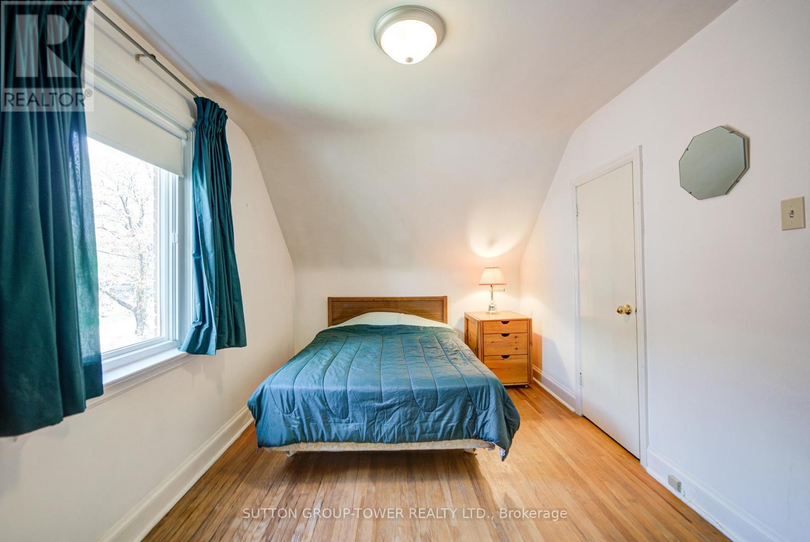 31 Melody Road S, Toronto, Ontario  M9M 1C9 - Photo 34 - W13101466