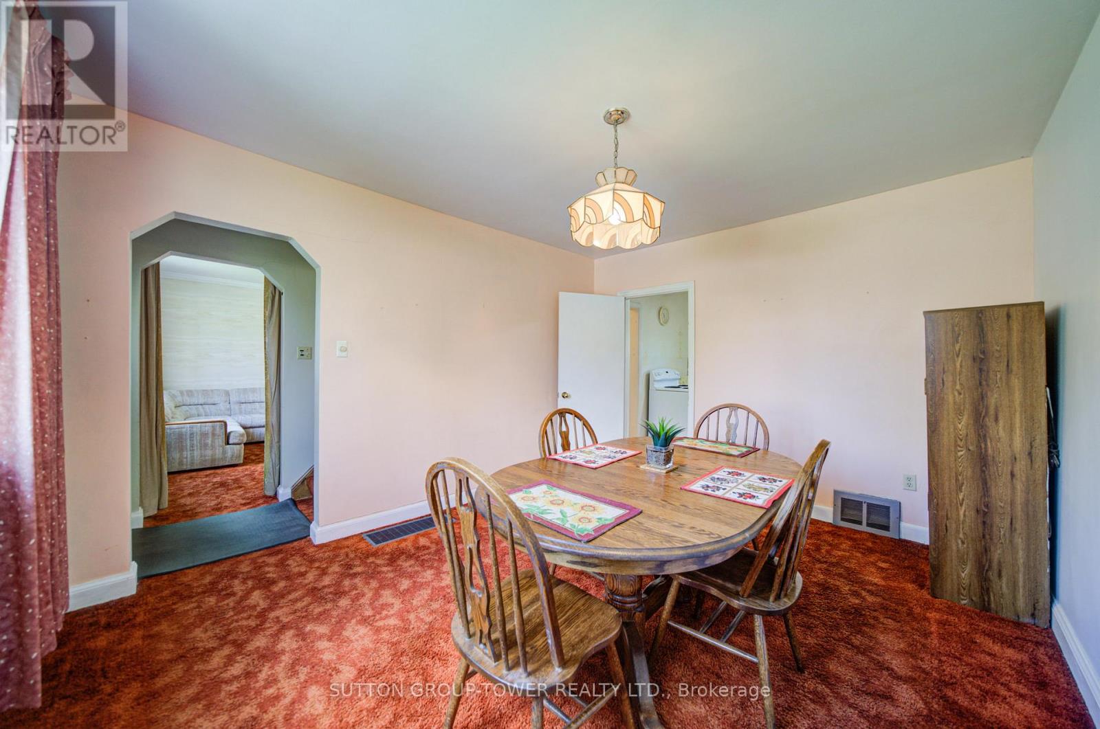 31 Melody Road S, Toronto, Ontario  M9M 1C9 - Photo 10 - W13101466