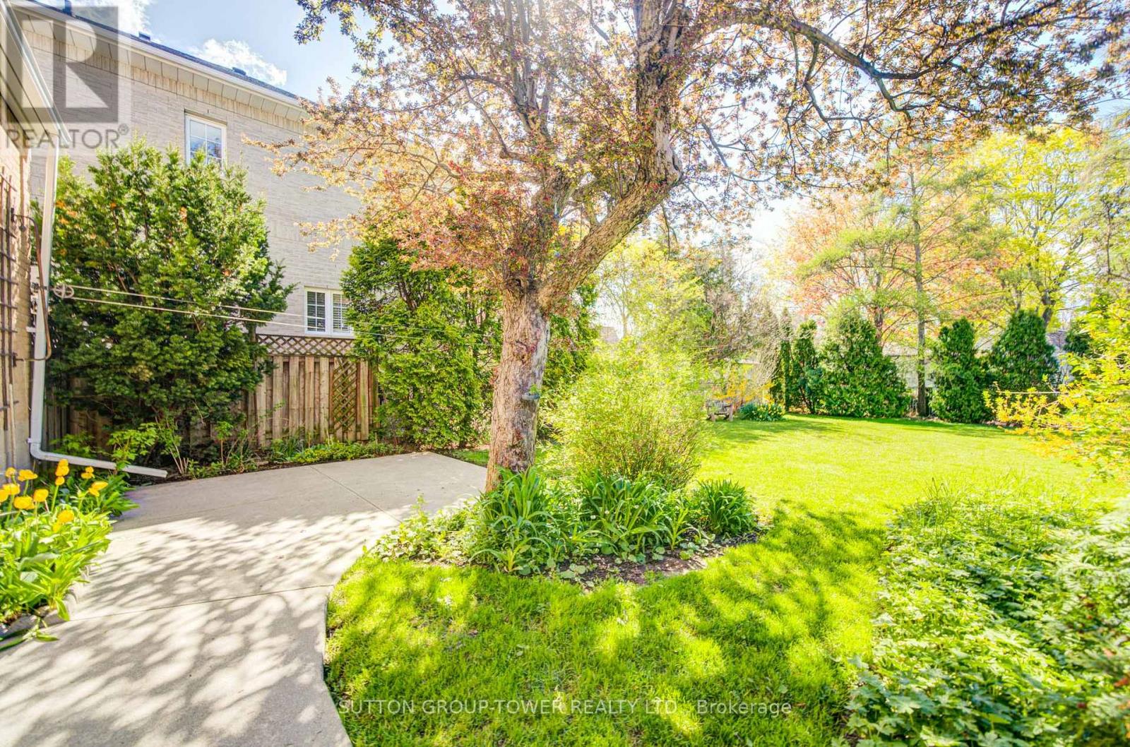 31 Melody Road S, Toronto, Ontario  M9M 1C9 - Photo 47 - W13101466