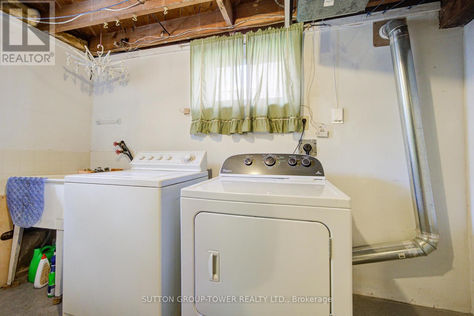 31 Melody Road S, Toronto, Ontario  M9M 1C9 - Photo 37 - W13101466