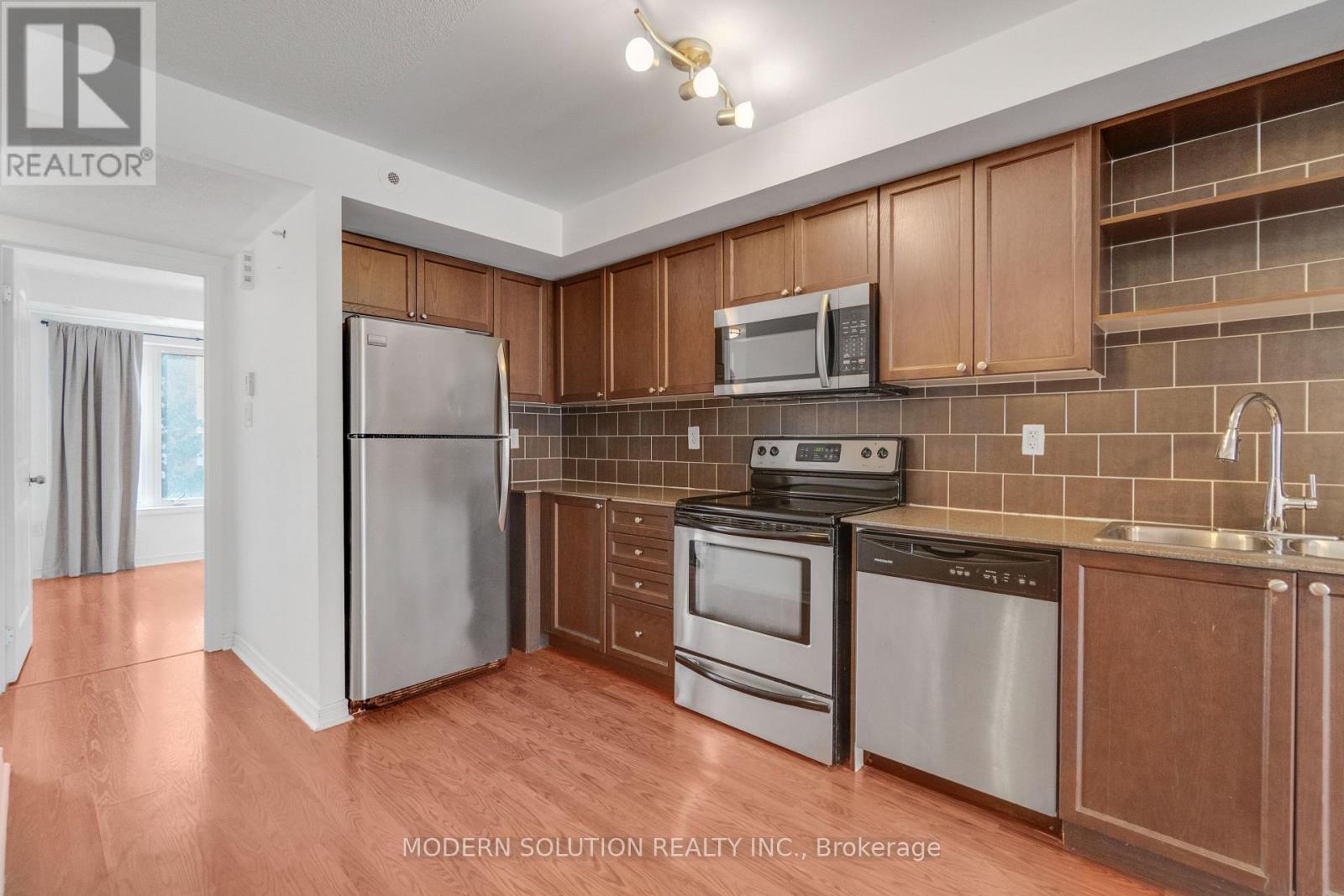 3 - 70 Munro Street, Toronto, Ontario  M4M 2S9 - Photo 16 - E13104240