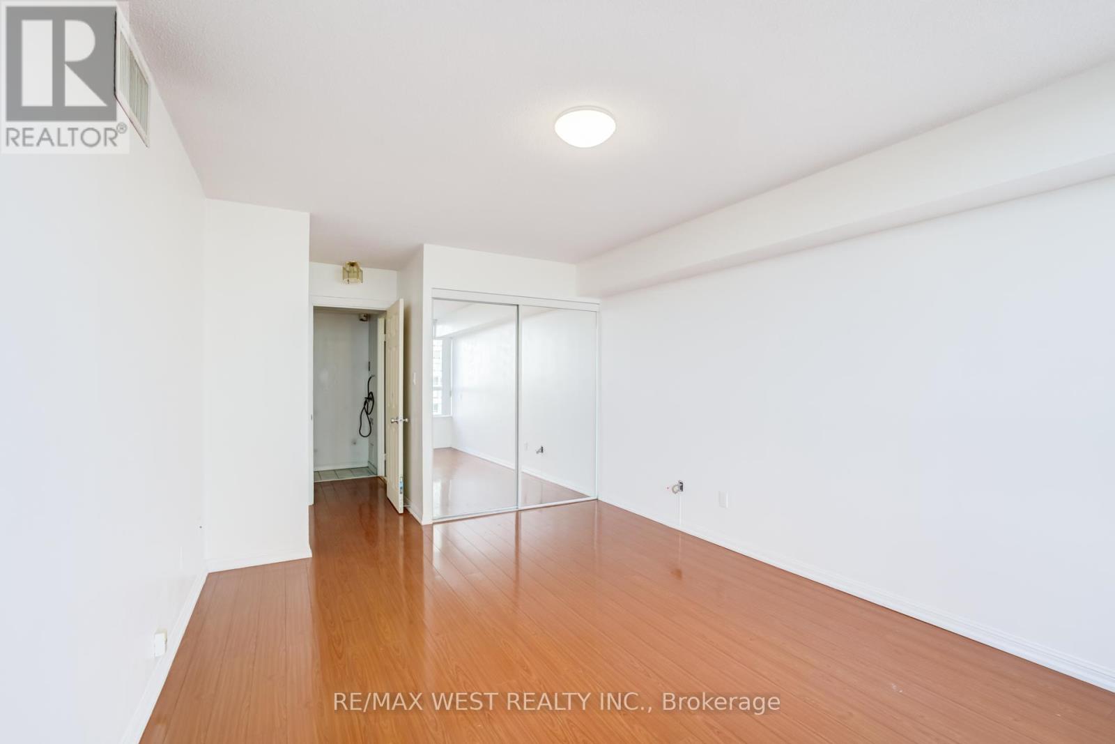 707 - 88 Corporate Drive, Toronto, Ontario  M1H 3G6 - Photo 12 - E13104394