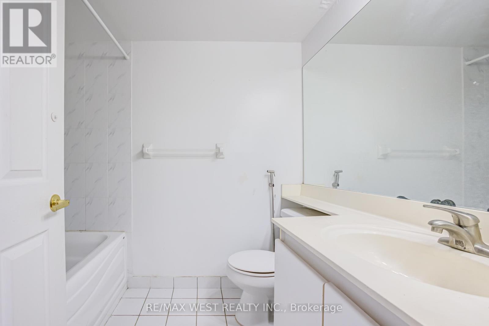 707 - 88 Corporate Drive, Toronto, Ontario  M1H 3G6 - Photo 19 - E13104394