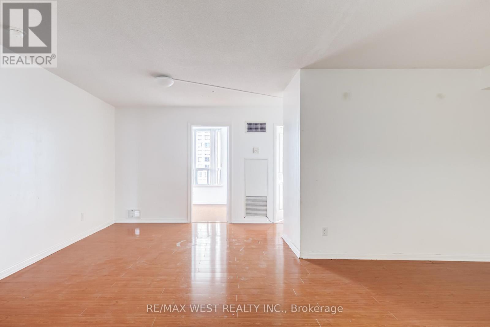 707 - 88 Corporate Drive, Toronto, Ontario  M1H 3G6 - Photo 5 - E13104394