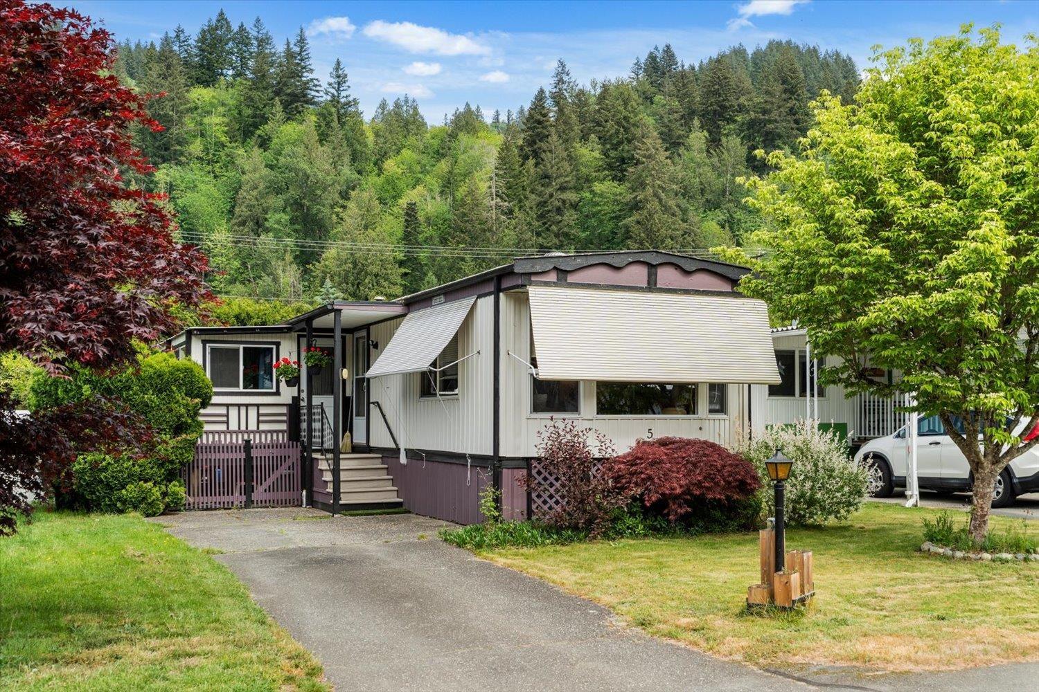 5 46484 Chilliwack Lake Road, Chilliwack River Valley, Chilliwack, British Columbia  V2R 3R7 - Photo 1 - R3120410