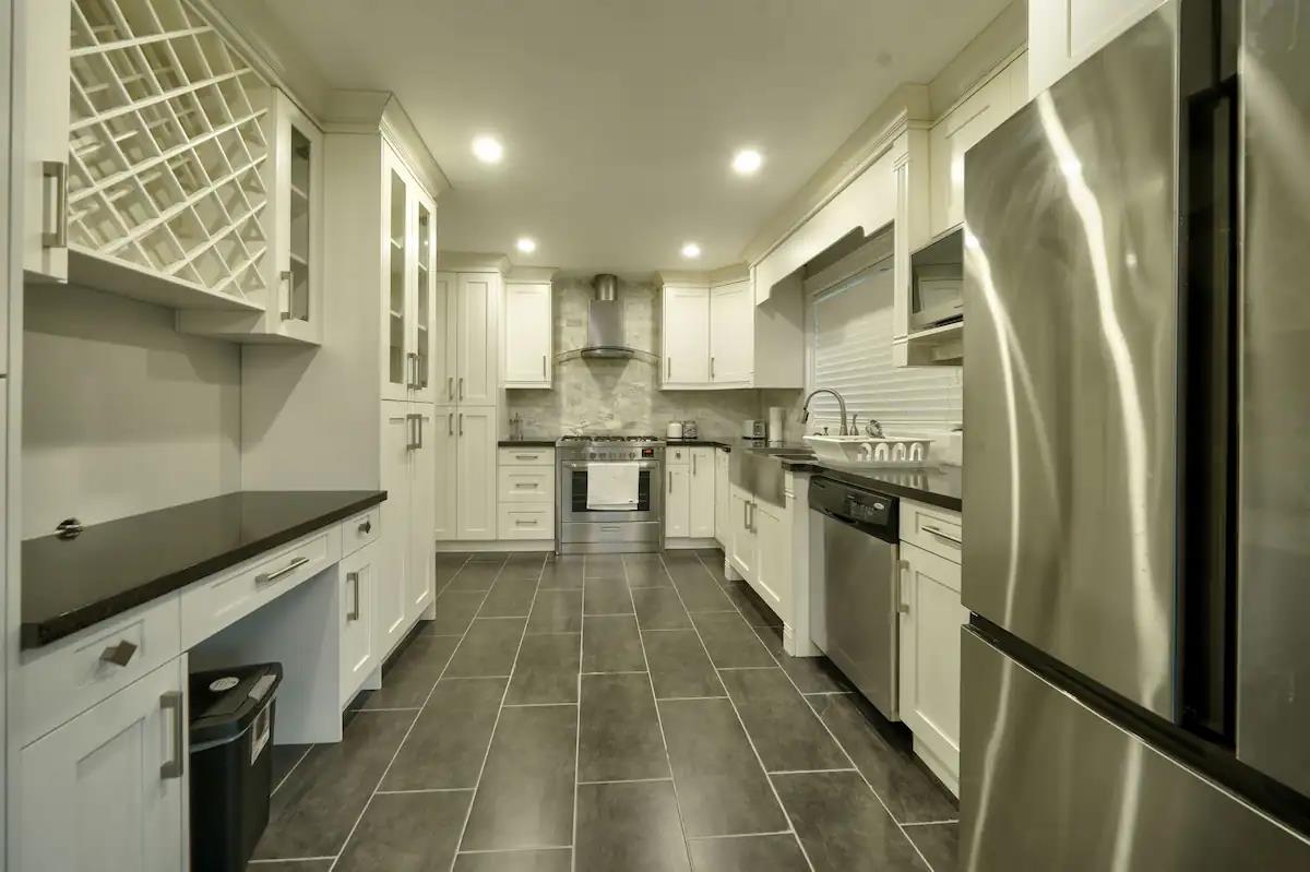 18369 21a Avenue, Surrey, British Columbia  V3Z 9W2 - Photo 5 - R3121345