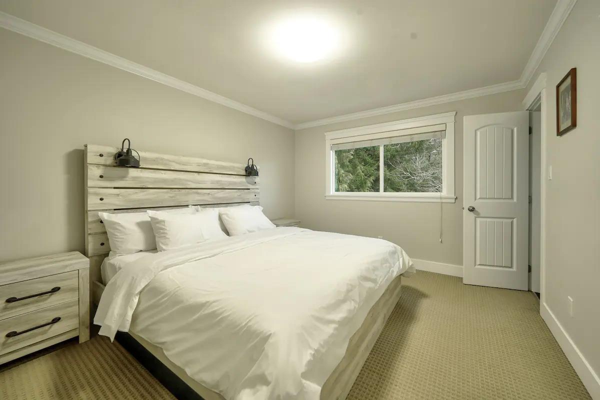 18369 21a Avenue, Surrey, British Columbia  V3Z 9W2 - Photo 9 - R3121345