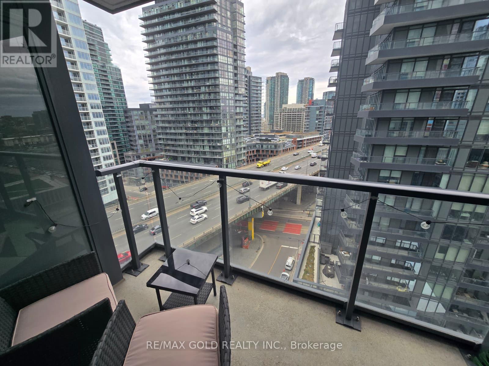 1603 - 70 Queens Wharf Road, Toronto, Ontario  M5V 0J2 - Photo 14 - C13092234