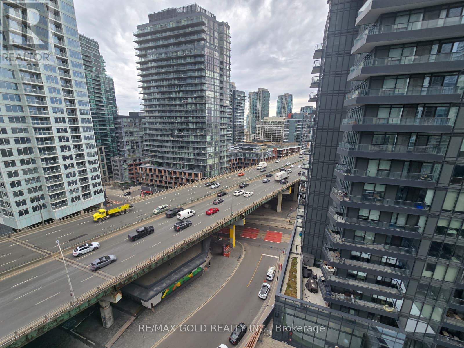 1603 - 70 Queens Wharf Road, Toronto, Ontario  M5V 0J2 - Photo 15 - C13092234