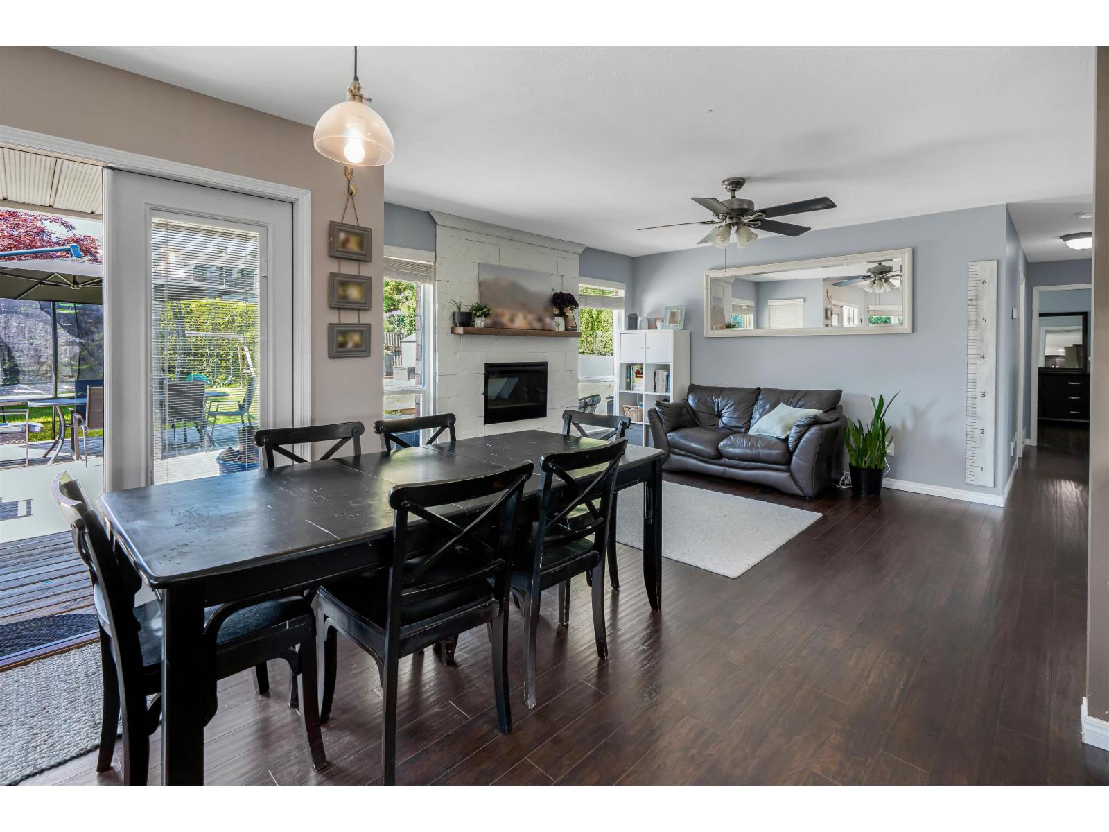 35061 Sunnyside Drive, Mission, British Columbia  V2V 6S9 - Photo 11 - R3121300