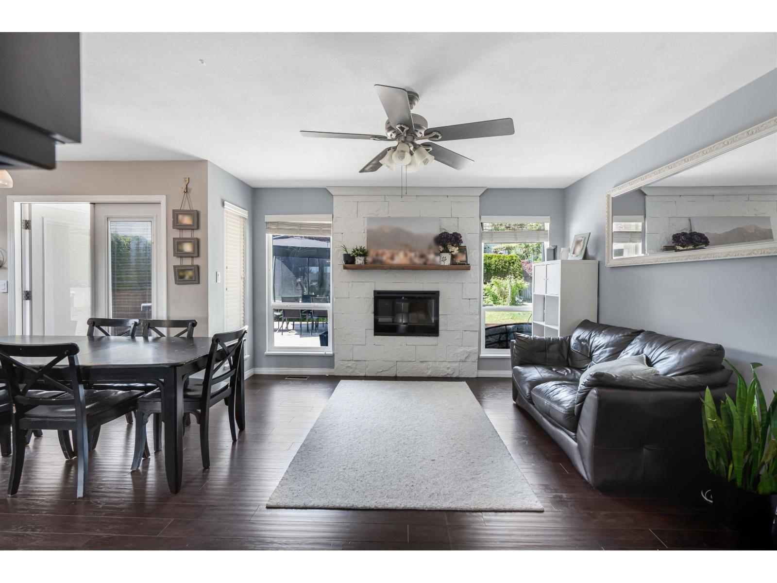 35061 Sunnyside Drive, Mission, British Columbia  V2V 6S9 - Photo 12 - R3121300