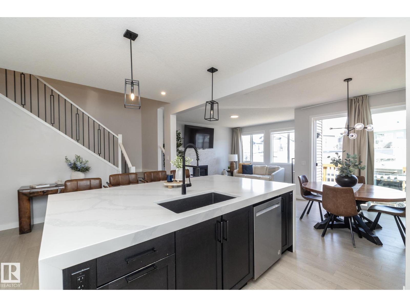 1448 Darby Green Gr Sw, Edmonton, Alberta  T6W 4N5 - Photo 16 - E4486655