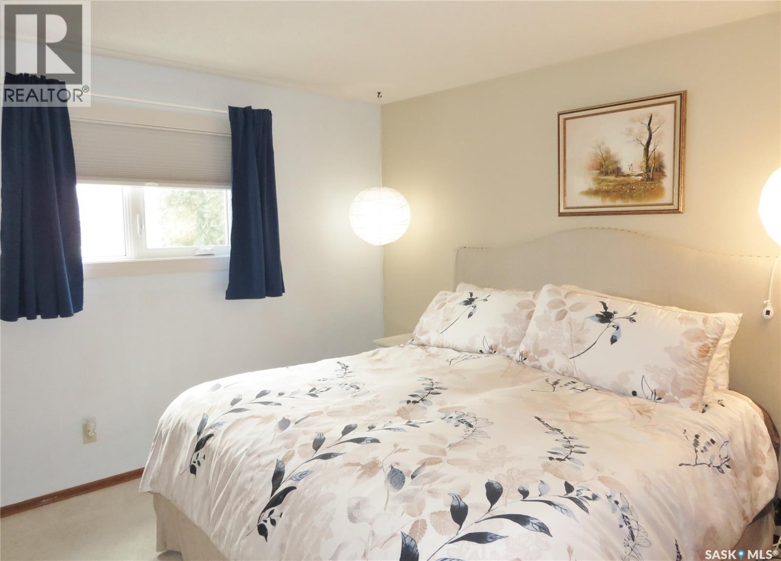 315 Benesh Crescent, Saskatoon, Saskatchewan  S7K 6P1 - Photo 7 - SK035320