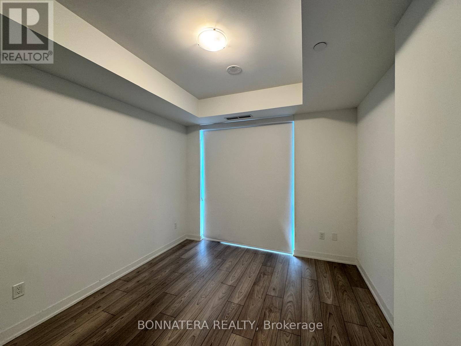 1027 - 498 Caldari Road, Vaughan, Ontario  L4K 0R6 - Photo 12 - N13104358