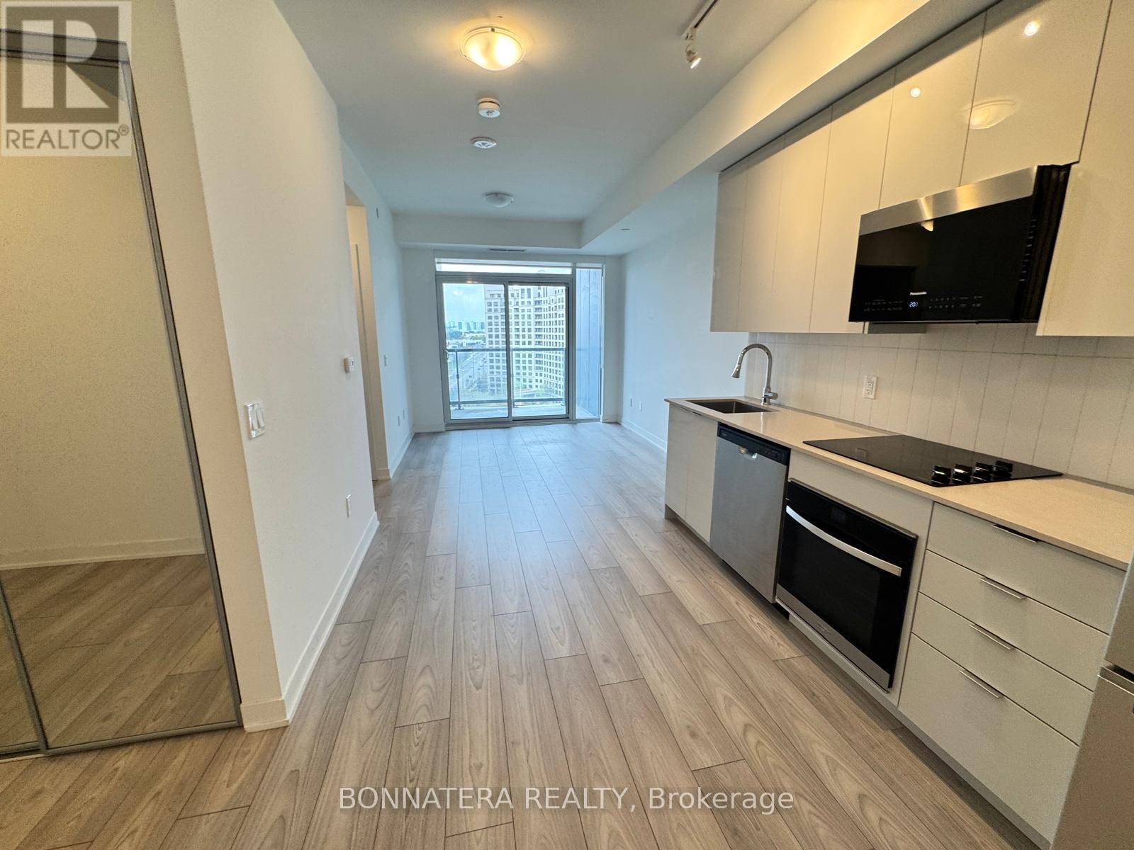 1027 - 498 Caldari Road, Vaughan, Ontario  L4K 0R6 - Photo 4 - N13104358