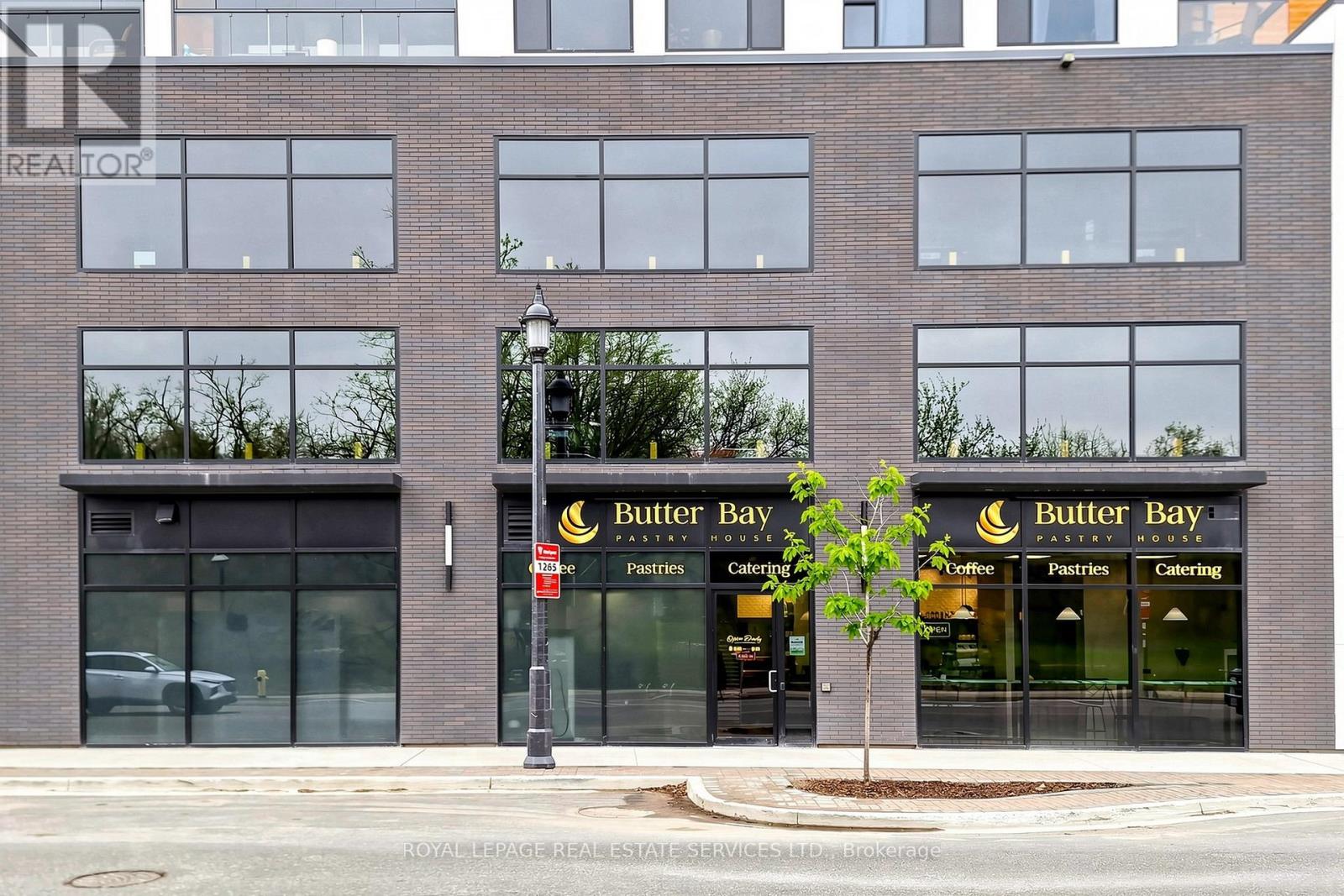 C3 - 185 Dunlop Street E, Barrie (Lakeshore), Ontario  L4M 0L7 - Photo 1 - S13104278