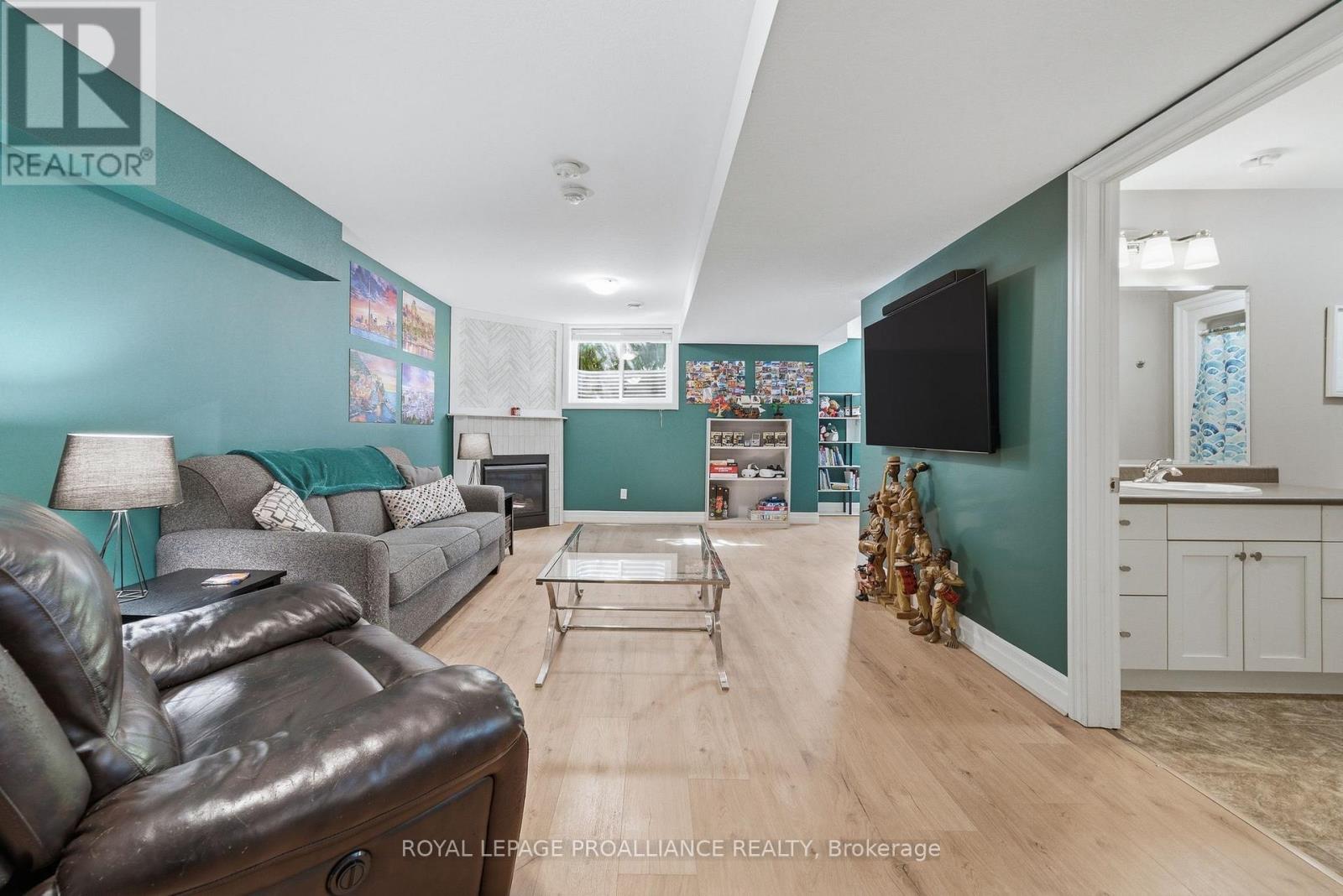 198 Moira Street W, Belleville, Ontario  K8P 1T5 - Photo 28 - X13047440