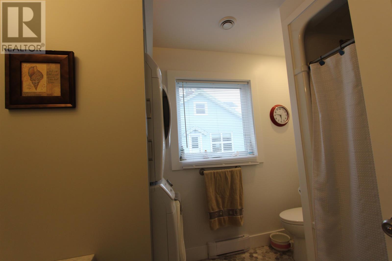 253 Carleton Avenue, Borden-Carleton, Prince Edward Island  C0B 1X0 - Photo 14 - 202610194