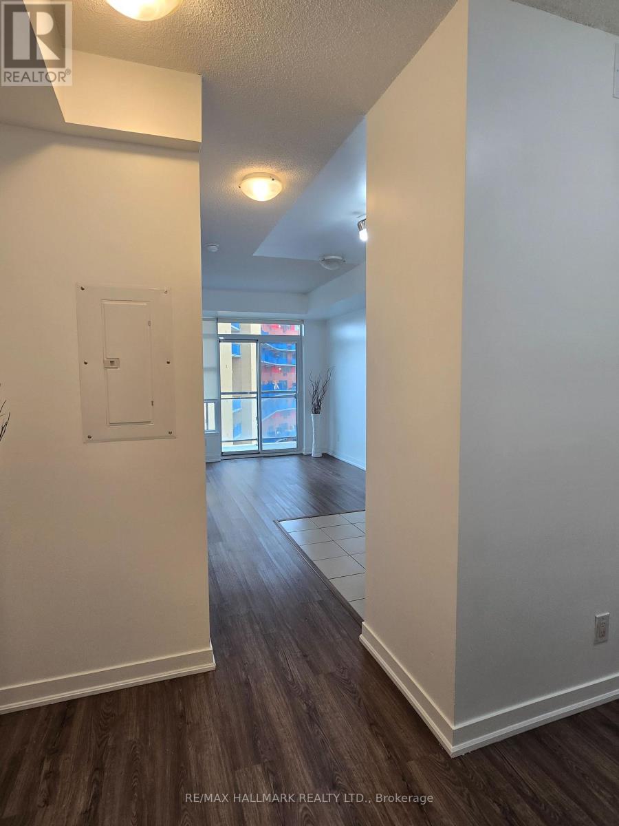 812 - 840 Queens Plate Drive, Toronto, Ontario  M9W 0E7 - Photo 14 - W13104188