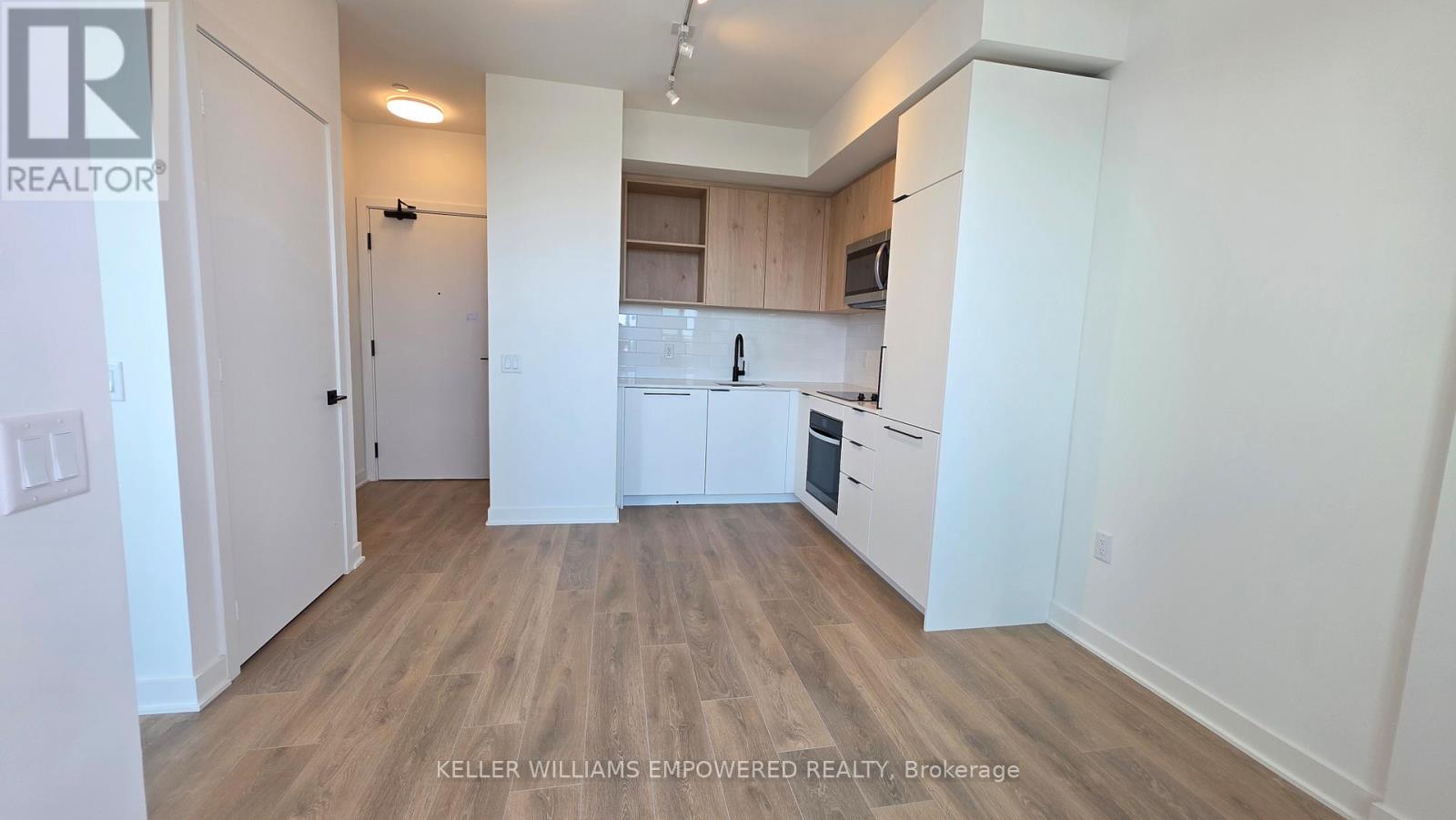 817 - 1185 Dupont Street, Toronto, Ontario  M6H 0G5 - Photo 7 - W13104208