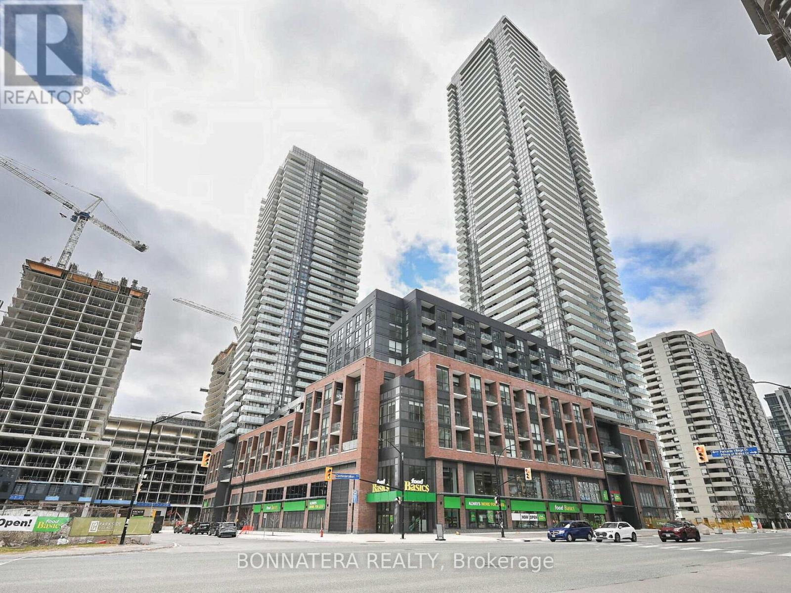 4309 - 430 Square One Drive, Mississauga, Ontario  L5B 0L6 - Photo 2 - W13104266