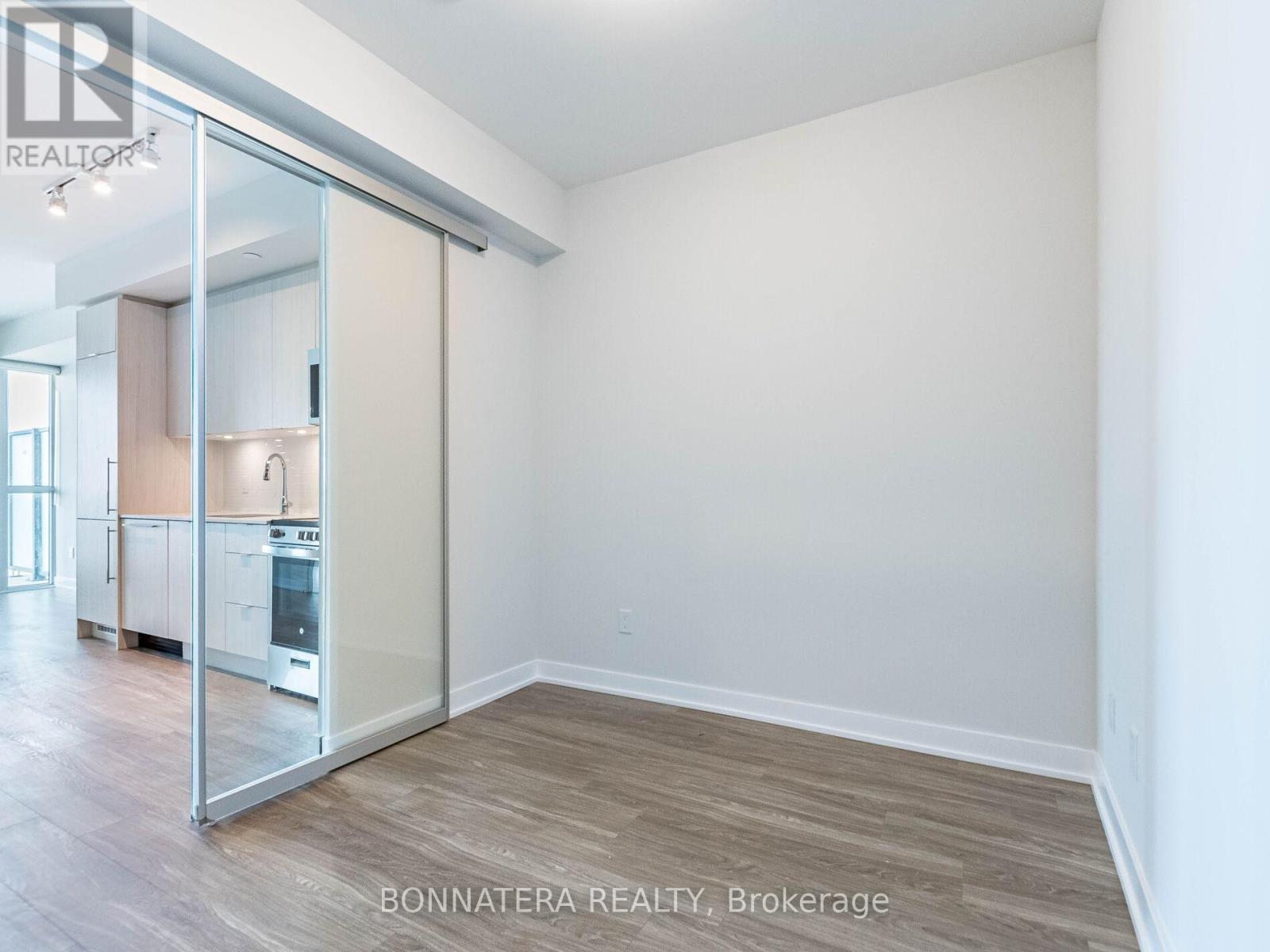 4309 - 430 Square One Drive, Mississauga, Ontario  L5B 0L6 - Photo 28 - W13104266
