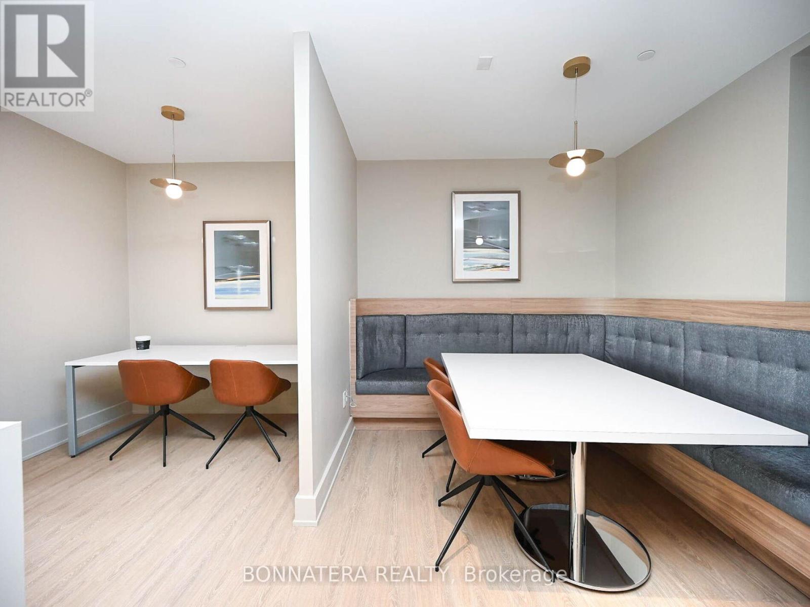 4309 - 430 Square One Drive, Mississauga, Ontario  L5B 0L6 - Photo 40 - W13104266