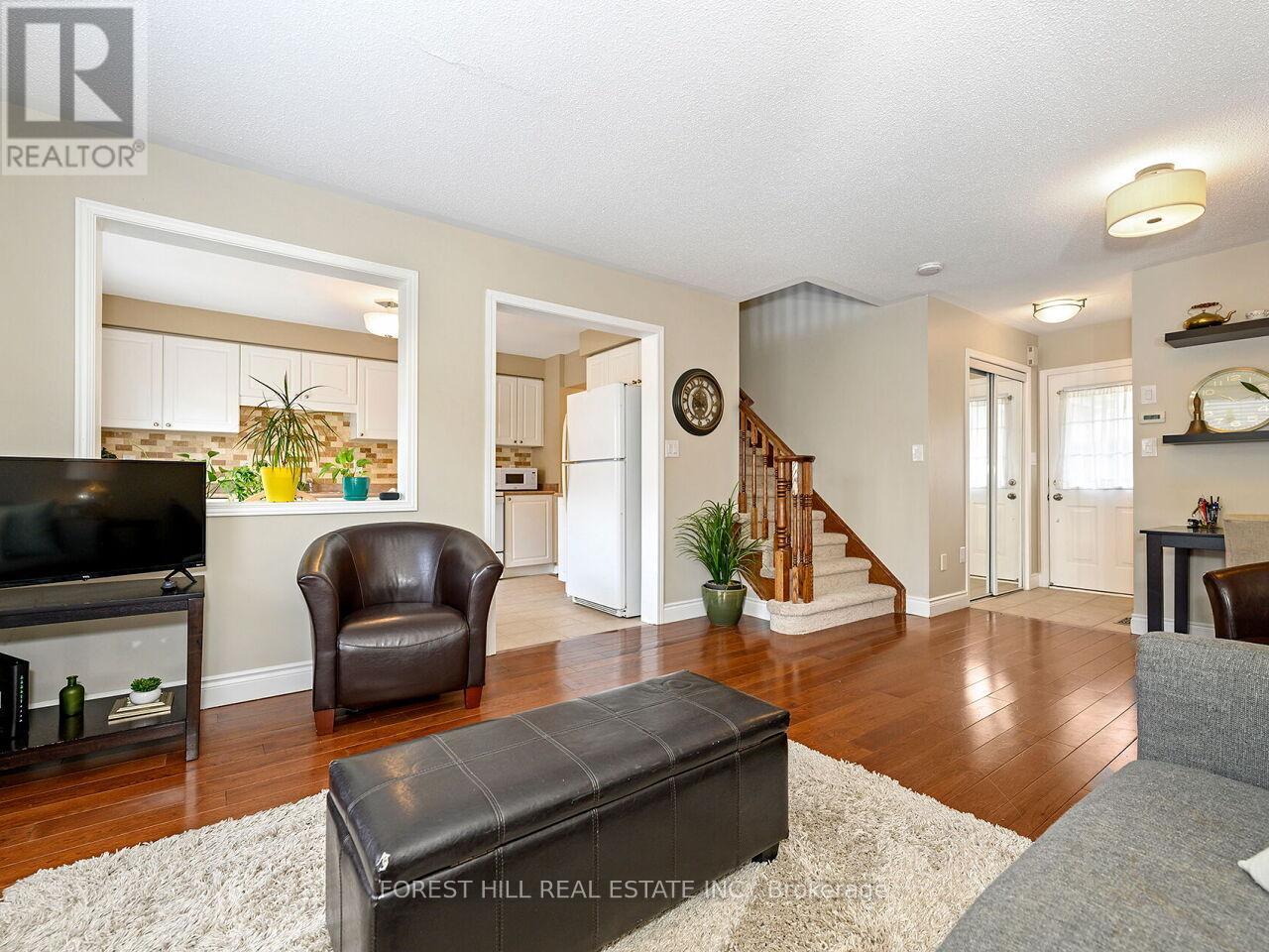 1066 Cooper Avenue, Milton, Ontario  L9T 5W6 - Photo 6 - W13104290