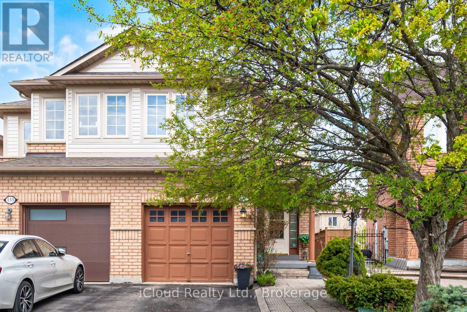 151 Desert Sand Drive, Brampton, Ontario  L6R 1P9 - Photo 1 - W13104374