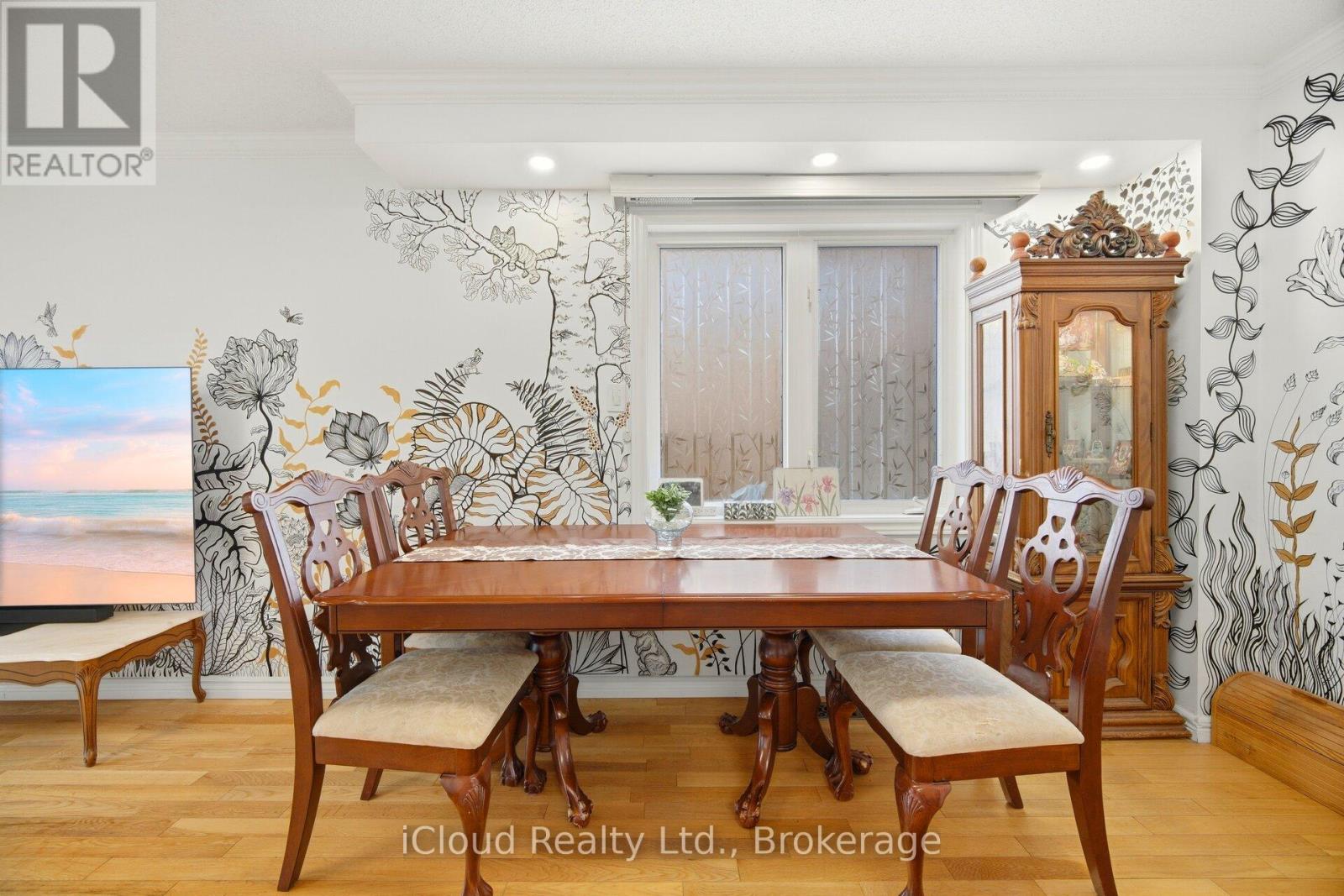 151 Desert Sand Drive, Brampton, Ontario  L6R 1P9 - Photo 11 - W13104374
