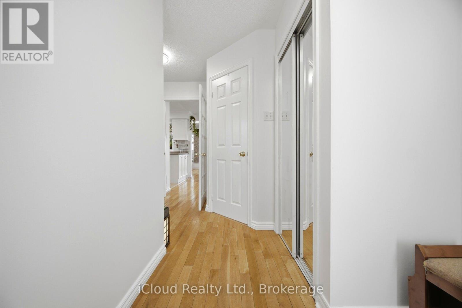 151 Desert Sand Drive, Brampton, Ontario  L6R 1P9 - Photo 9 - W13104374